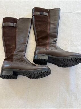 Clarks Dark Brown Leather and Suede Boots